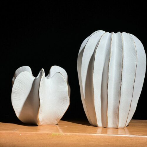 White Vase With Gold Touch (2P)